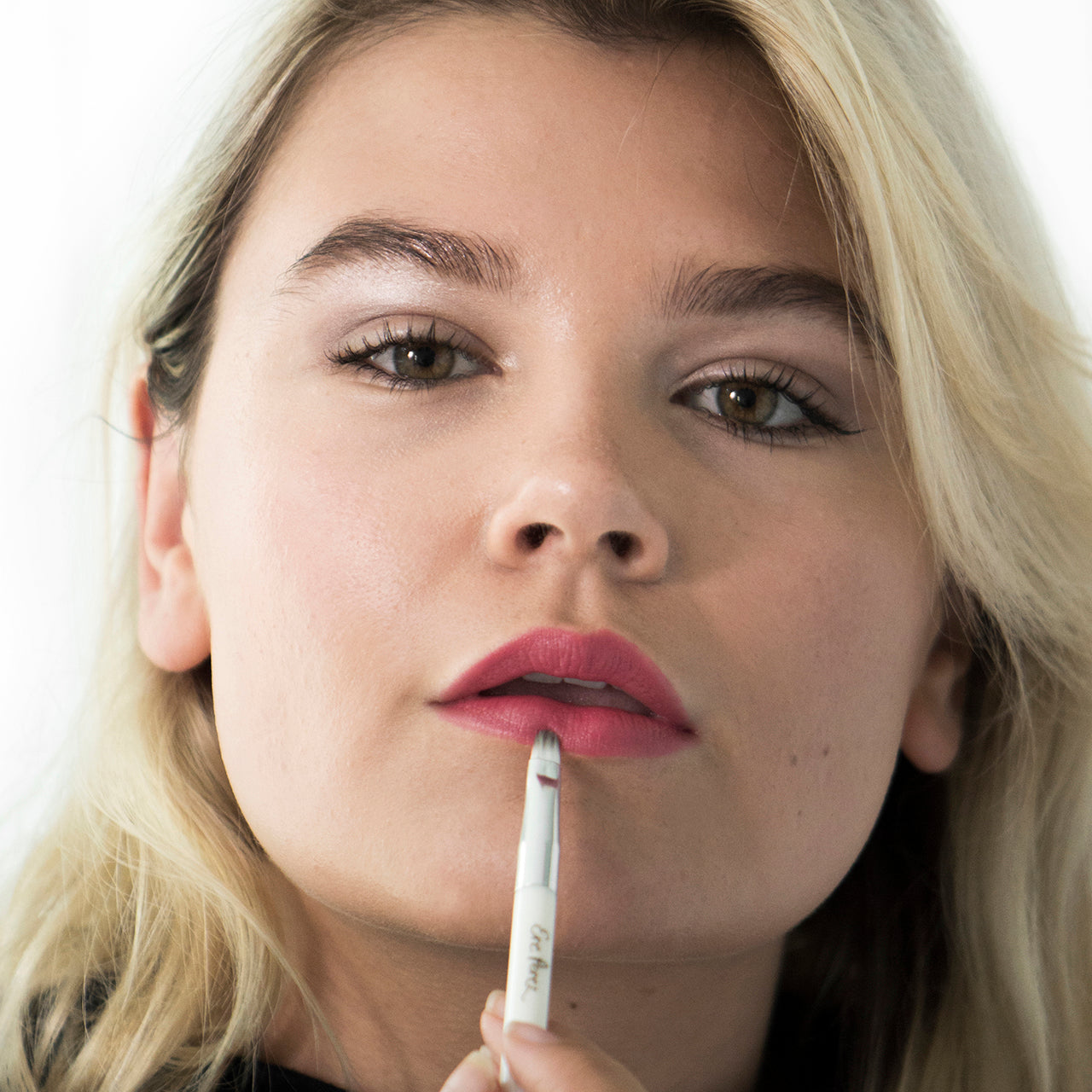 ere perez brocha eco vegana para corrector y labios